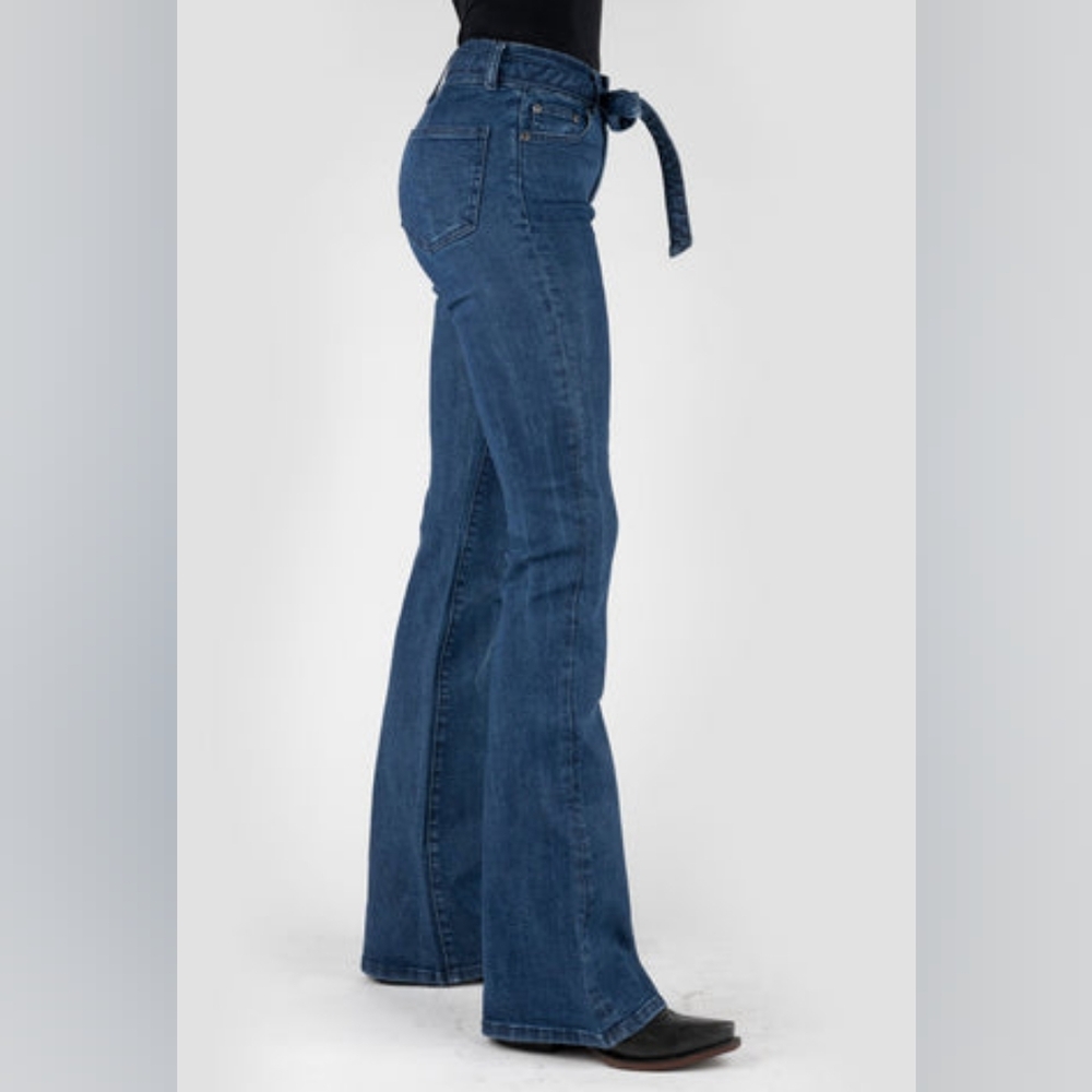 Stetson Womens 921 High Waist Flared Jeans NWOT